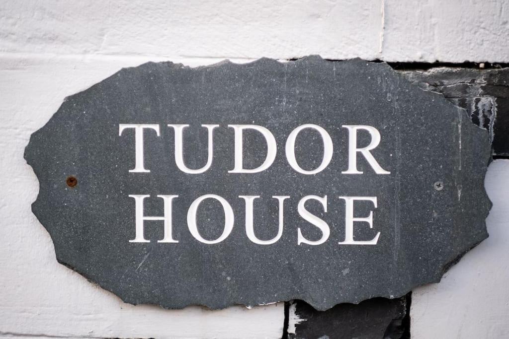 Tudor House-Windermere Centre ภายนอก รูปภาพ